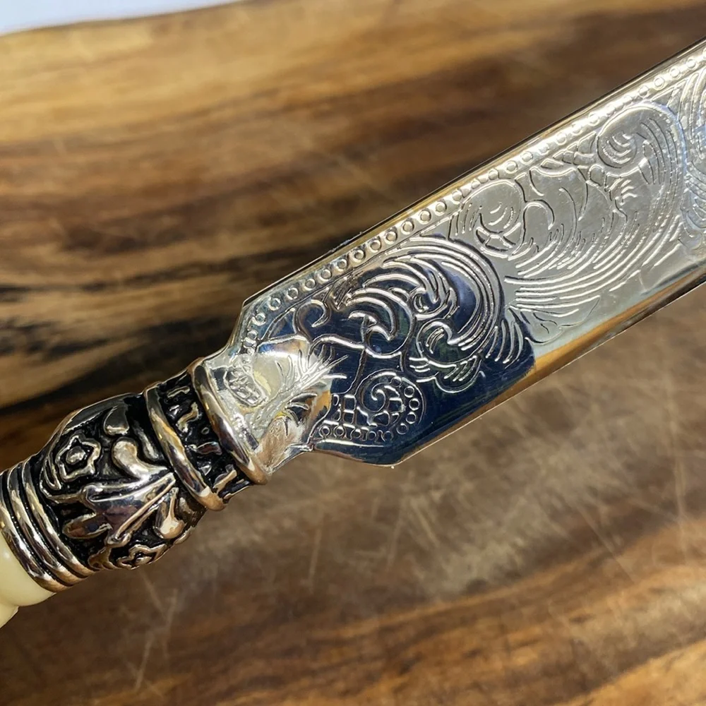 International Silver Company Cake Knife Server Silverplate Crown Handle
